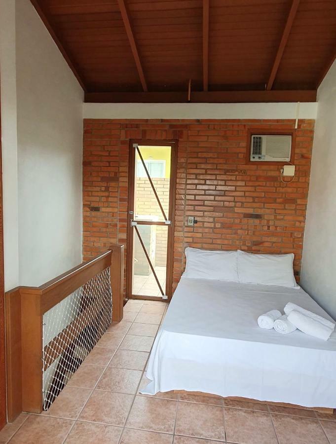 Pousada Latitude 27 Бомбиняс Екстериор снимка