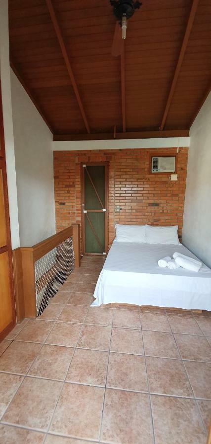 Pousada Latitude 27 Бомбиняс Екстериор снимка